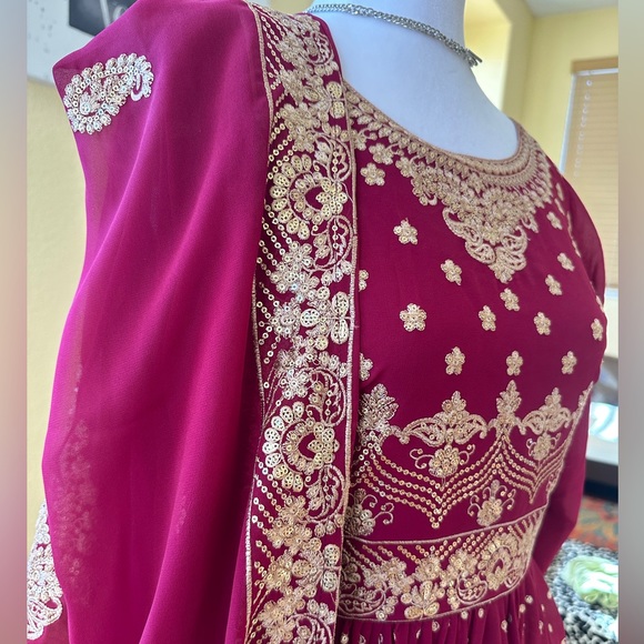 Gharara with elastic bottom, Indian anarkali, Pakistani suit, Punjabi suit - Picture 2 of 6